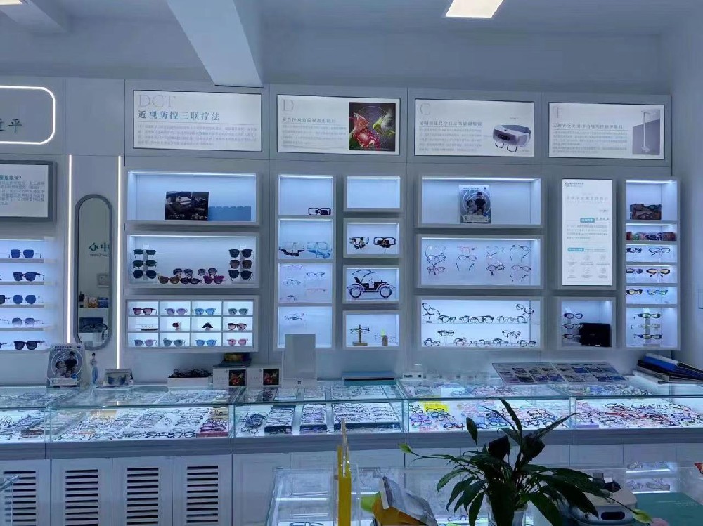 眼科科技醫院驗配中心